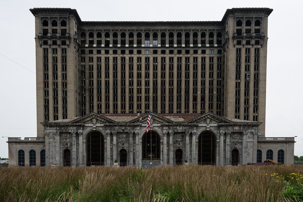 Detroit station ruined and abandoned